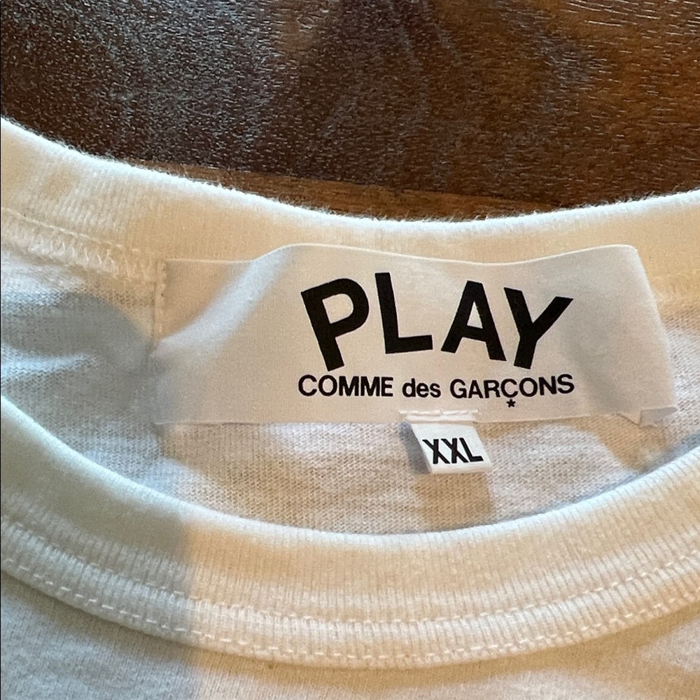 Comme des Garcons Play Shirt - Picture 2 of 9